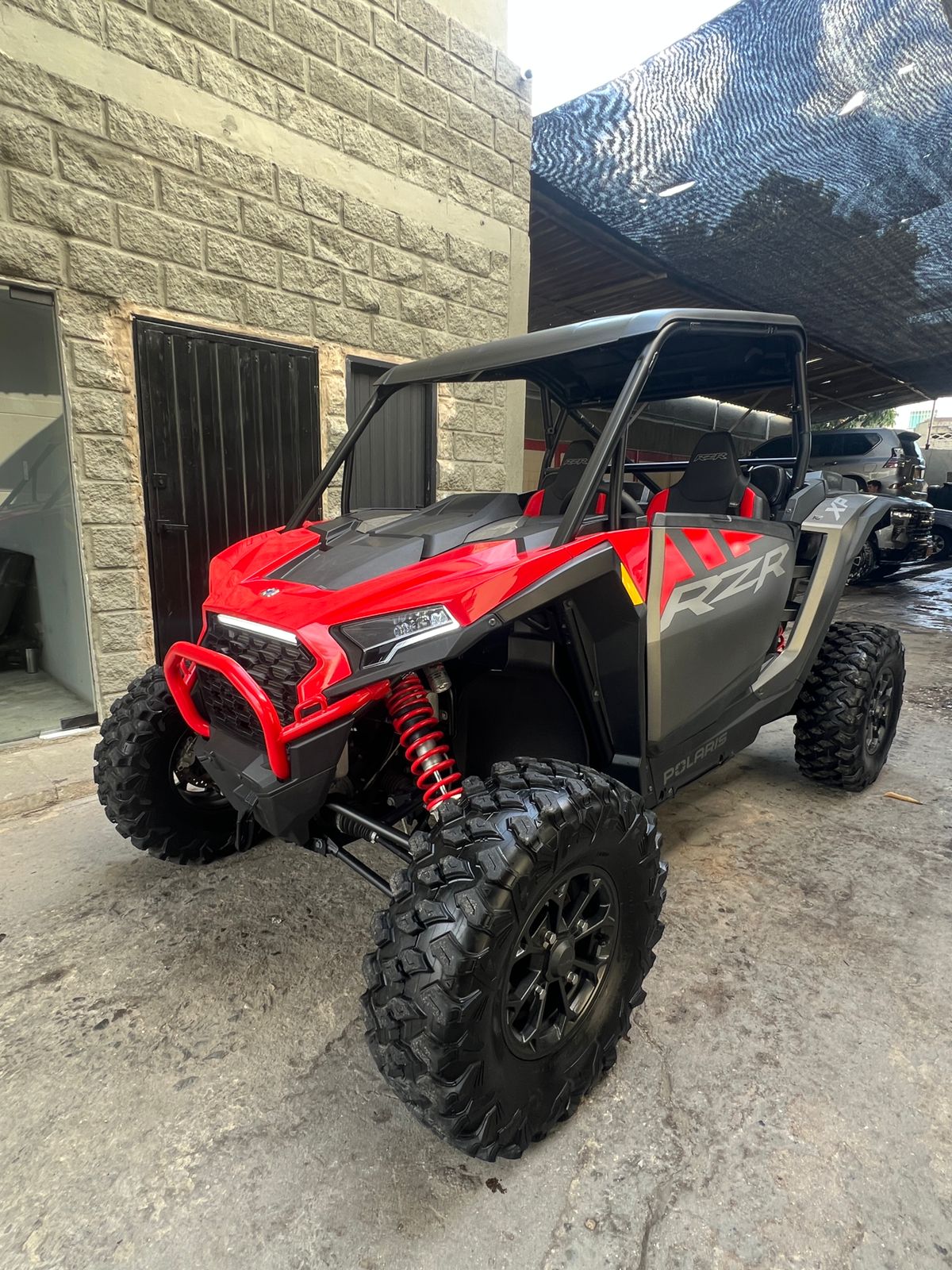 Polaris RZR Modelo 2024