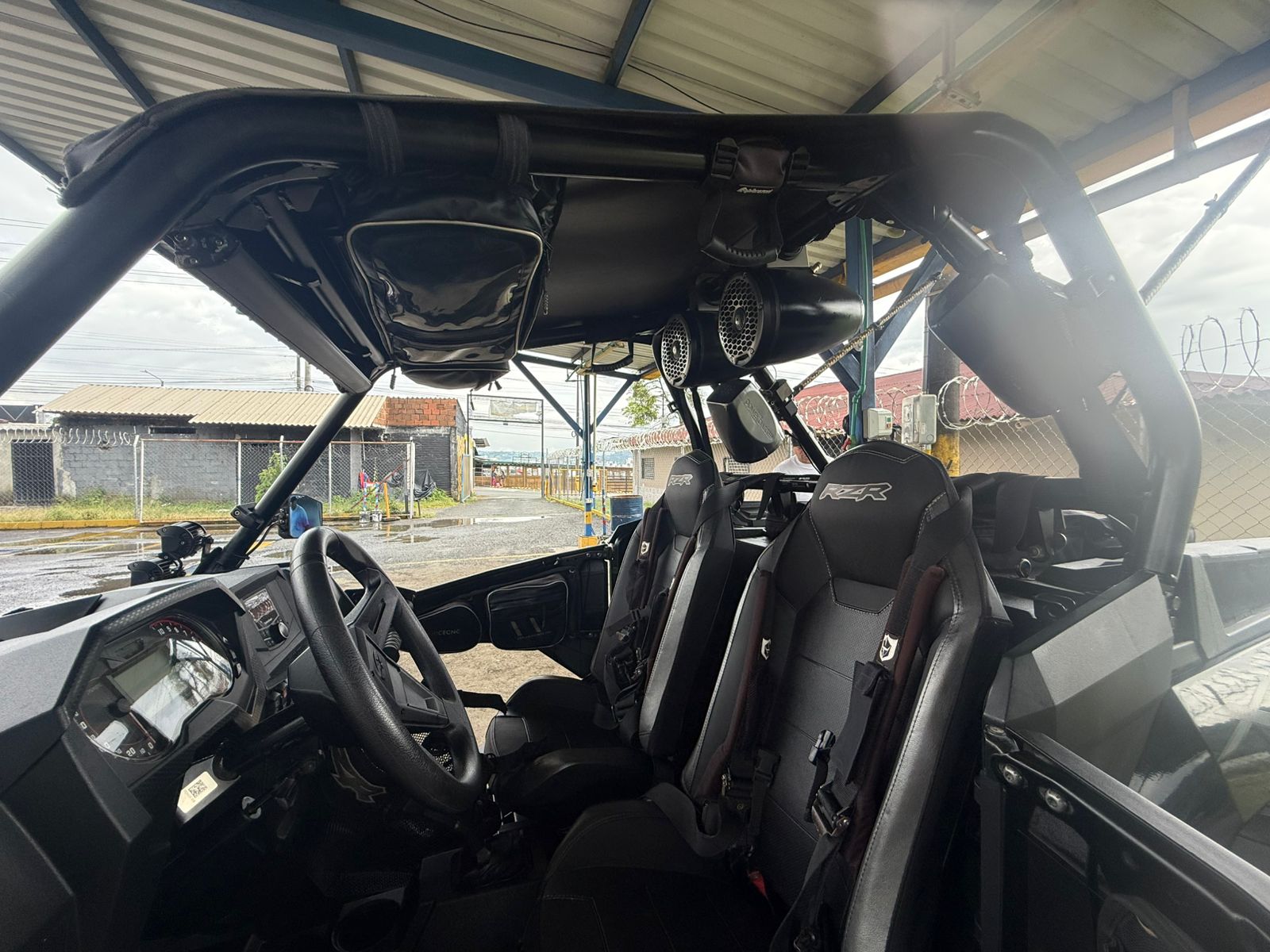 Polaris XP 2023 Full Equipado – Estilo, Poder y Sonido en Cada Ruta