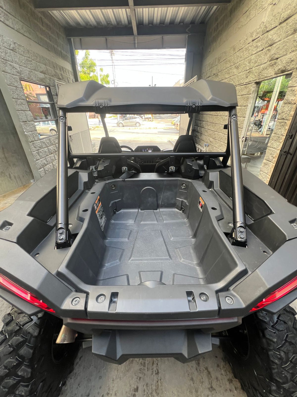 Polaris RZR Modelo 2024