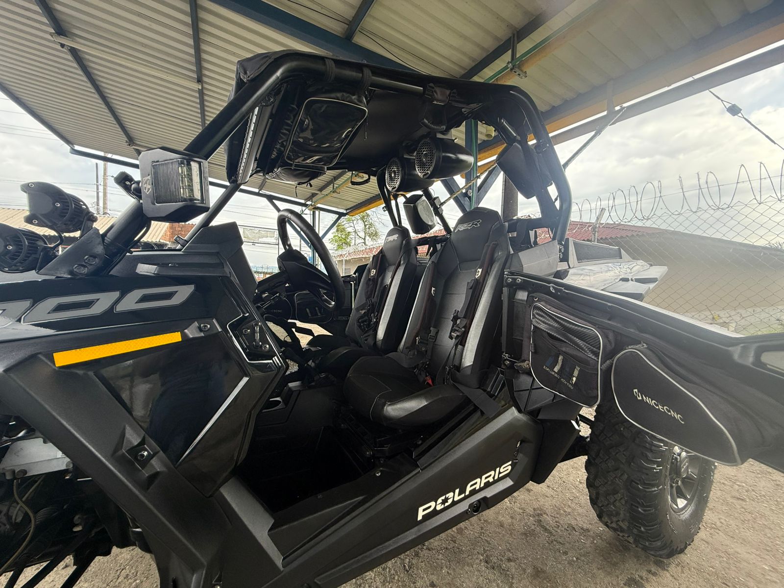Polaris XP 2023 Full Equipado – Estilo, Poder y Sonido en Cada Ruta