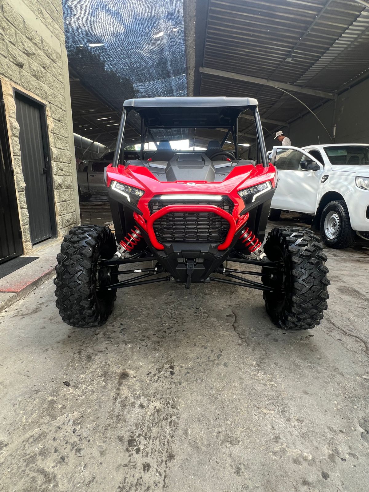 Polaris RZR Modelo 2024