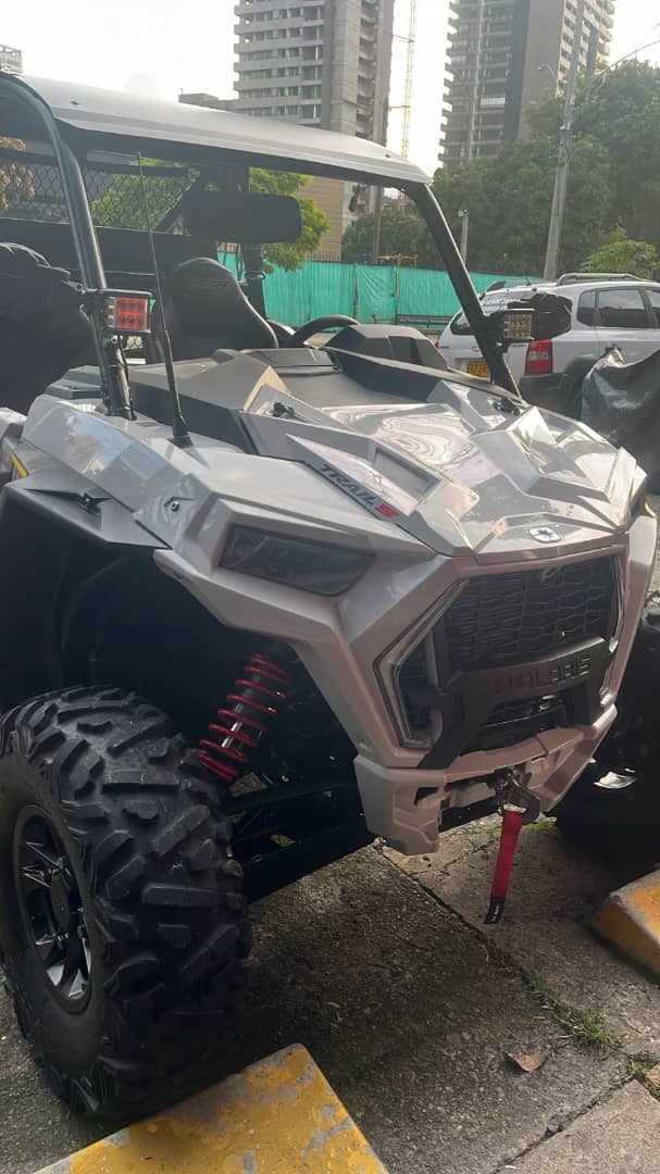 Polaris  RZR TRAIL S modelo 2023 - Medellin